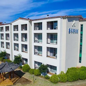 https://hongik-jeju.jejukoreahotels.com